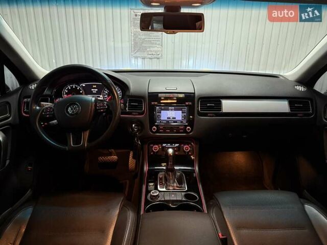 Синій Фольксваген Туарег, об'ємом двигуна 3.6 л та пробігом 250 тис. км за 14900 $, фото 11 на Automoto.ua