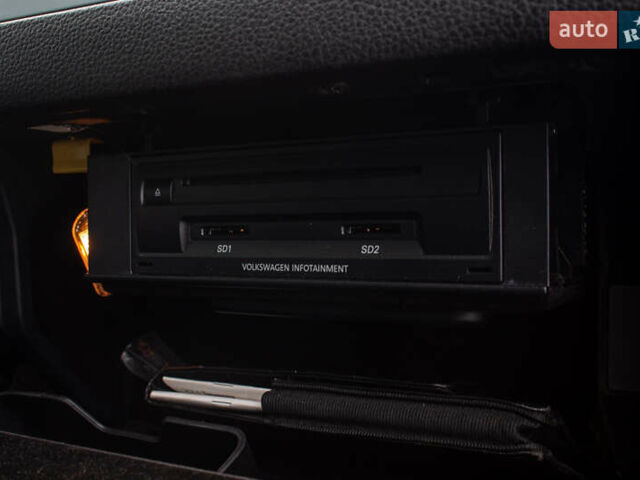 Синий Фольксваген Туарег, объемом двигателя 3 л и пробегом 211 тыс. км за 15700 $, фото 33 на Automoto.ua