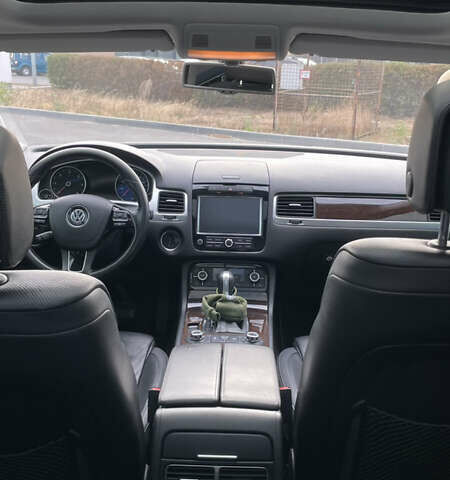 Синий Фольксваген Туарег, объемом двигателя 2.97 л и пробегом 257 тыс. км за 22999 $, фото 6 на Automoto.ua