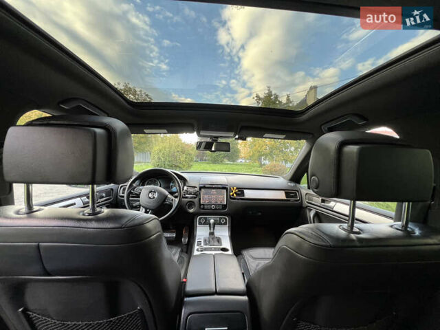 Синій Фольксваген Туарег, об'ємом двигуна 2.97 л та пробігом 250 тис. км за 21100 $, фото 8 на Automoto.ua