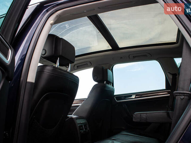 Синий Фольксваген Туарег, объемом двигателя 3 л и пробегом 211 тыс. км за 15700 $, фото 50 на Automoto.ua