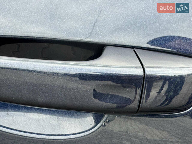 Синий Фольксваген Туарег, объемом двигателя 2.97 л и пробегом 300 тыс. км за 21900 $, фото 21 на Automoto.ua