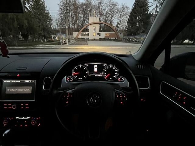 Синий Фольксваген Туарег, объемом двигателя 3 л и пробегом 150 тыс. км за 8595 $, фото 8 на Automoto.ua