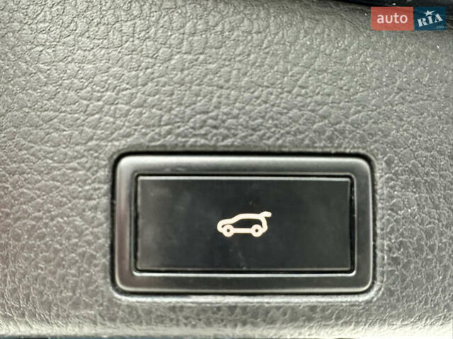 Синій Фольксваген Туарег, об'ємом двигуна 2.97 л та пробігом 352 тис. км за 16700 $, фото 44 на Automoto.ua