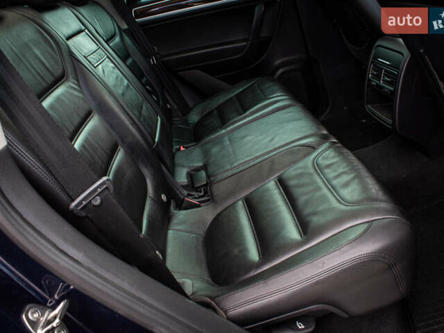 Синий Фольксваген Туарег, объемом двигателя 3 л и пробегом 211 тыс. км за 15700 $, фото 38 на Automoto.ua