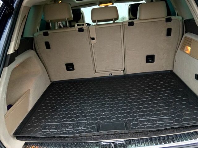 Синій Фольксваген Туарег, об'ємом двигуна 3 л та пробігом 35 тис. км за 18500 $, фото 2 на Automoto.ua