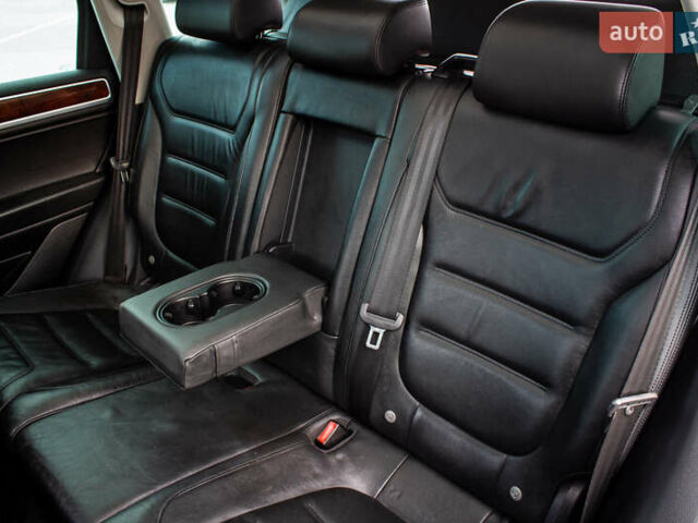 Синий Фольксваген Туарег, объемом двигателя 3 л и пробегом 211 тыс. км за 15700 $, фото 49 на Automoto.ua