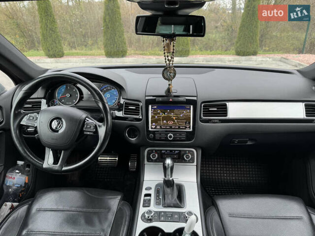 Синий Фольксваген Туарег, объемом двигателя 2.97 л и пробегом 300 тыс. км за 21900 $, фото 27 на Automoto.ua