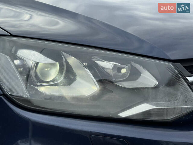 Синий Фольксваген Туарег, объемом двигателя 2.97 л и пробегом 300 тыс. км за 21900 $, фото 15 на Automoto.ua