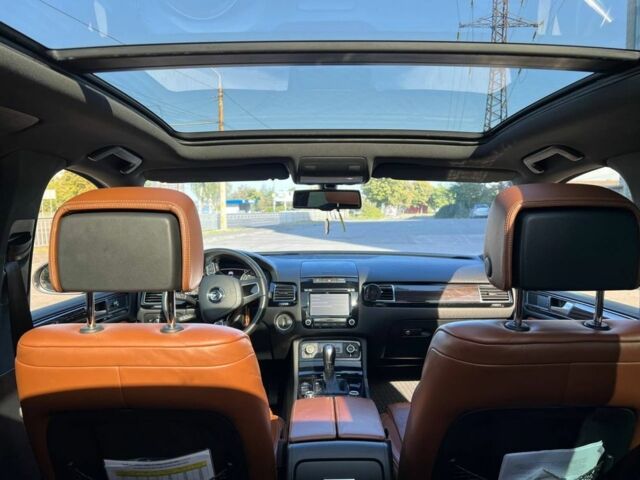 Синий Фольксваген Туарег, объемом двигателя 3 л и пробегом 250 тыс. км за 23500 $, фото 9 на Automoto.ua