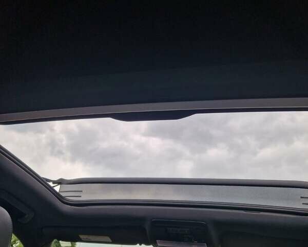 Синий Фольксваген Туарег, объемом двигателя 2.97 л и пробегом 310 тыс. км за 17400 $, фото 24 на Automoto.ua