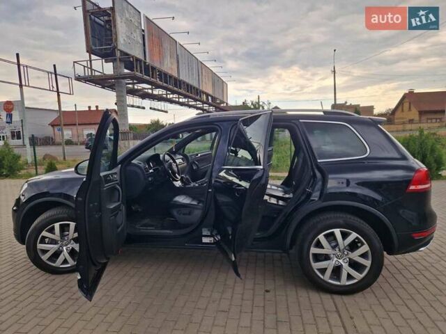 Синий Фольксваген Туарег, объемом двигателя 2.97 л и пробегом 310 тыс. км за 17400 $, фото 12 на Automoto.ua