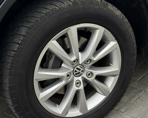 Синій Фольксваген Туарег, об'ємом двигуна 2.97 л та пробігом 237 тис. км за 23000 $, фото 74 на Automoto.ua