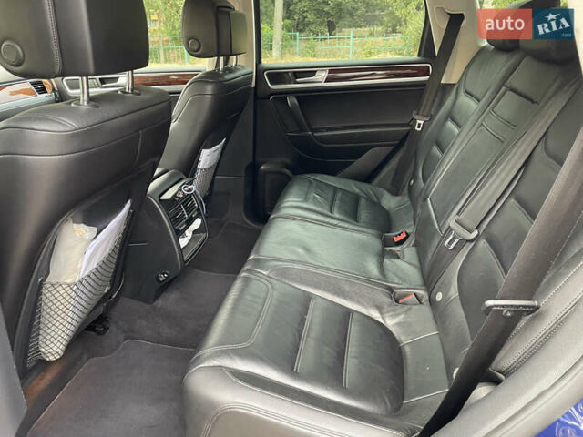 Синій Фольксваген Туарег, об'ємом двигуна 2.97 л та пробігом 288 тис. км за 23145 $, фото 11 на Automoto.ua