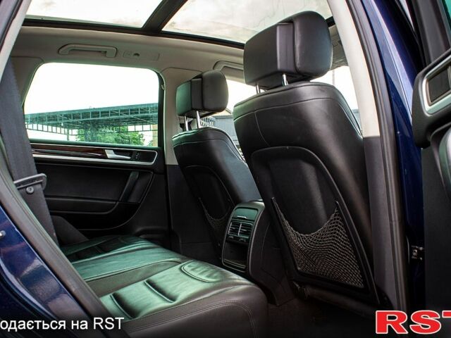 Синий Фольксваген Туарег, объемом двигателя 3 л и пробегом 211 тыс. км за 15700 $, фото 8 на Automoto.ua