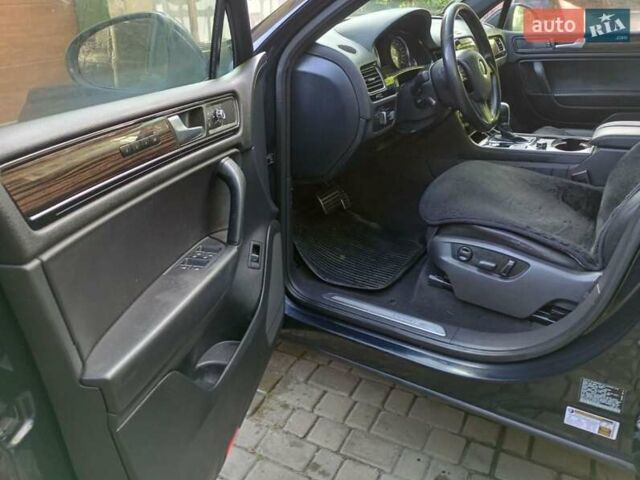 Синий Фольксваген Туарег, объемом двигателя 2.97 л и пробегом 320 тыс. км за 21500 $, фото 3 на Automoto.ua