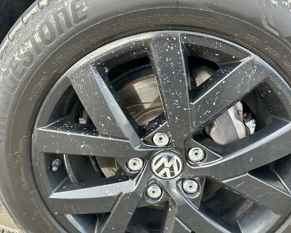 Синий Фольксваген Туарег, объемом двигателя 2.97 л и пробегом 245 тыс. км за 24500 $, фото 10 на Automoto.ua