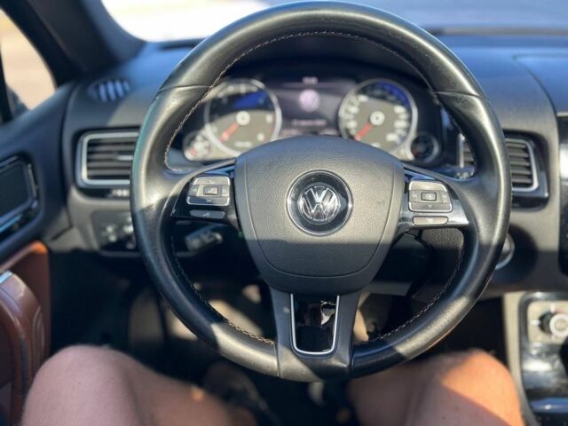 Синий Фольксваген Туарег, объемом двигателя 3 л и пробегом 250 тыс. км за 23500 $, фото 7 на Automoto.ua