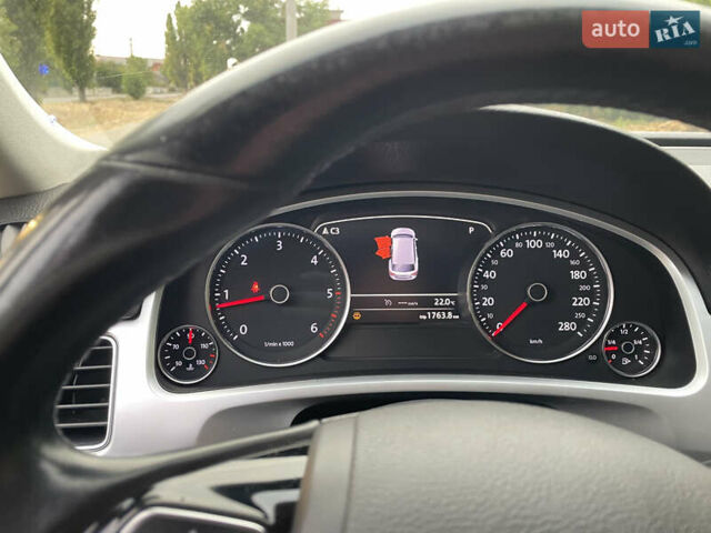 Синій Фольксваген Туарег, об'ємом двигуна 2.97 л та пробігом 288 тис. км за 23145 $, фото 16 на Automoto.ua