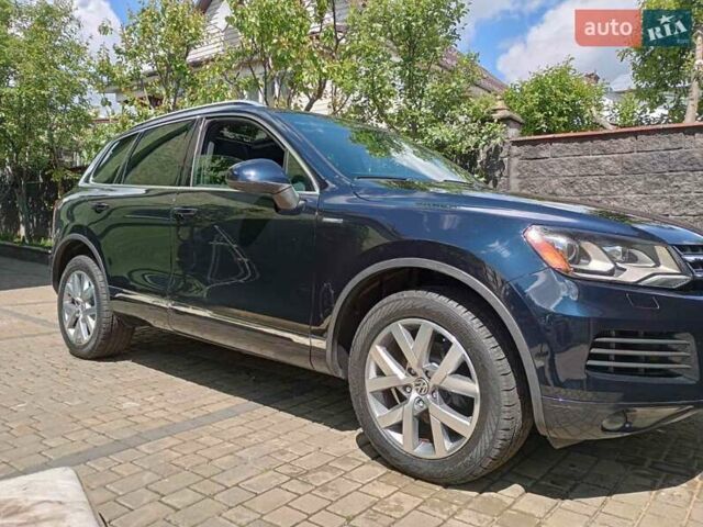 Синий Фольксваген Туарег, объемом двигателя 2.97 л и пробегом 320 тыс. км за 21500 $, фото 9 на Automoto.ua