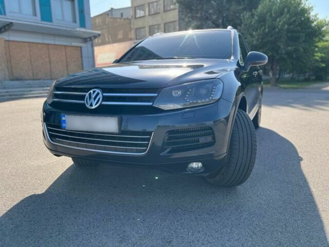 Синий Фольксваген Туарег, объемом двигателя 3 л и пробегом 250 тыс. км за 23500 $, фото 2 на Automoto.ua