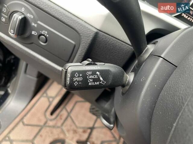 Синий Фольксваген Туарег, объемом двигателя 2.97 л и пробегом 294 тыс. км за 24990 $, фото 21 на Automoto.ua