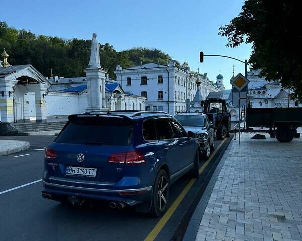 Синий Фольксваген Туарег, объемом двигателя 2.97 л и пробегом 193 тыс. км за 22000 $, фото 7 на Automoto.ua