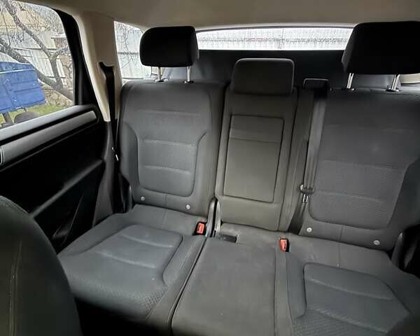 Синий Фольксваген Туарег, объемом двигателя 2.97 л и пробегом 136 тыс. км за 29300 $, фото 8 на Automoto.ua