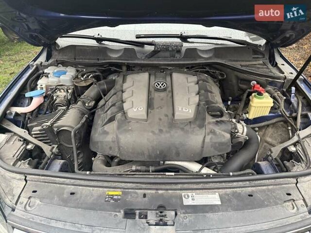 Синий Фольксваген Туарег, объемом двигателя 2.97 л и пробегом 136 тыс. км за 29300 $, фото 25 на Automoto.ua