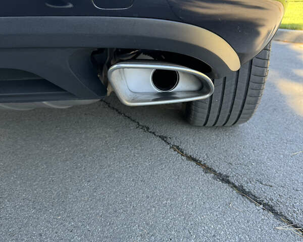 Синій Фольксваген Туарег, об'ємом двигуна 2.97 л та пробігом 245 тис. км за 23000 $, фото 9 на Automoto.ua