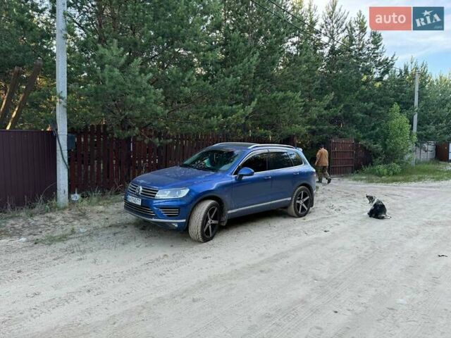 Синий Фольксваген Туарег, объемом двигателя 2.97 л и пробегом 193 тыс. км за 22000 $, фото 10 на Automoto.ua