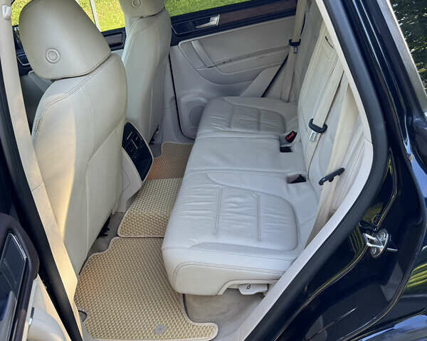 Синій Фольксваген Туарег, об'ємом двигуна 2.97 л та пробігом 245 тис. км за 23000 $, фото 14 на Automoto.ua