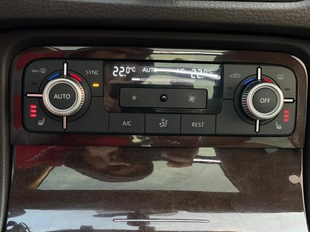 Синий Фольксваген Туарег, объемом двигателя 3.6 л и пробегом 368 тыс. км за 14999 $, фото 12 на Automoto.ua