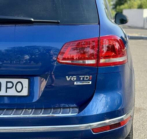 Синій Фольксваген Туарег, об'ємом двигуна 3 л та пробігом 160 тис. км за 29999 $, фото 16 на Automoto.ua