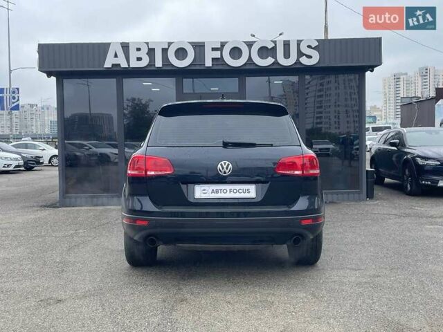 Синий Фольксваген Туарег, объемом двигателя 2.97 л и пробегом 294 тыс. км за 24990 $, фото 5 на Automoto.ua