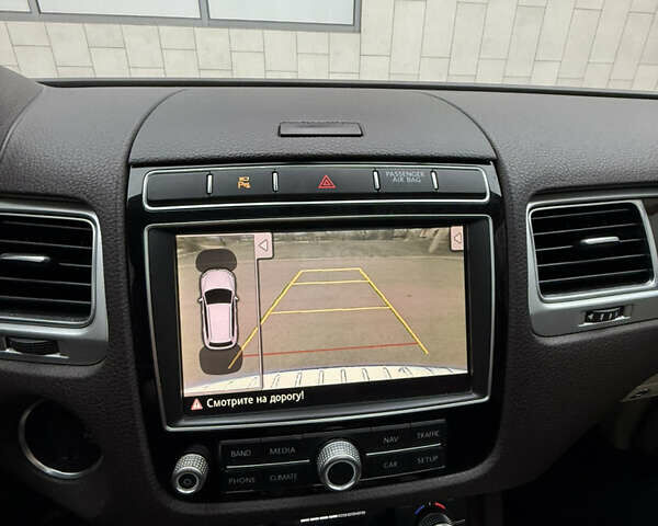 Синий Фольксваген Туарег, объемом двигателя 3.6 л и пробегом 369 тыс. км за 15000 $, фото 16 на Automoto.ua