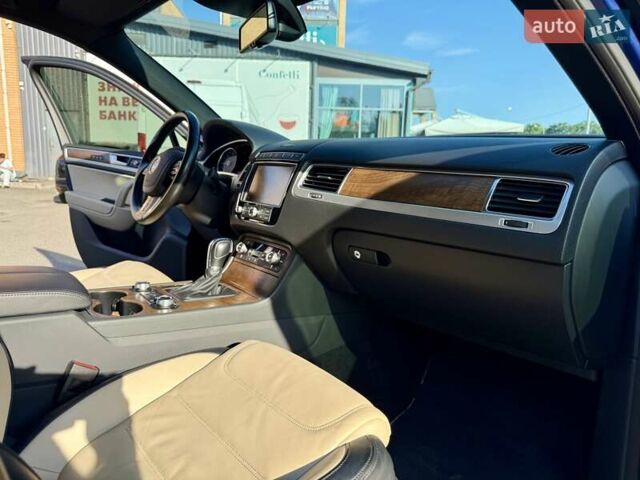 Синій Фольксваген Туарег, об'ємом двигуна 3 л та пробігом 160 тис. км за 29999 $, фото 33 на Automoto.ua