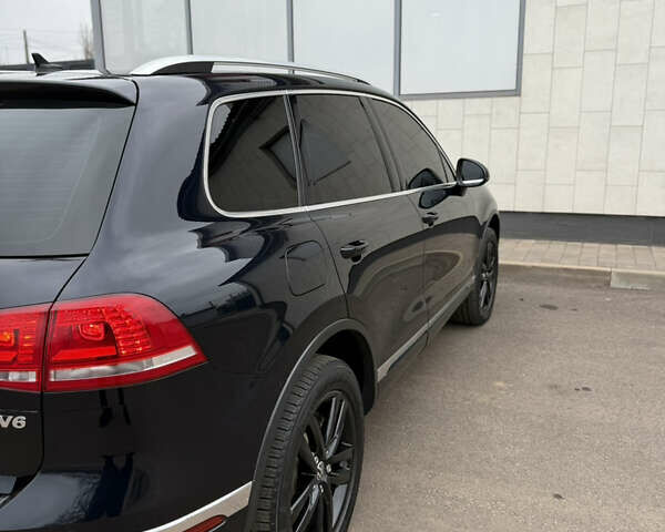 Синий Фольксваген Туарег, объемом двигателя 3.6 л и пробегом 369 тыс. км за 15000 $, фото 17 на Automoto.ua