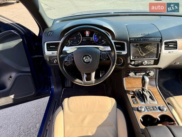Синій Фольксваген Туарег, об'ємом двигуна 3 л та пробігом 160 тис. км за 29999 $, фото 28 на Automoto.ua