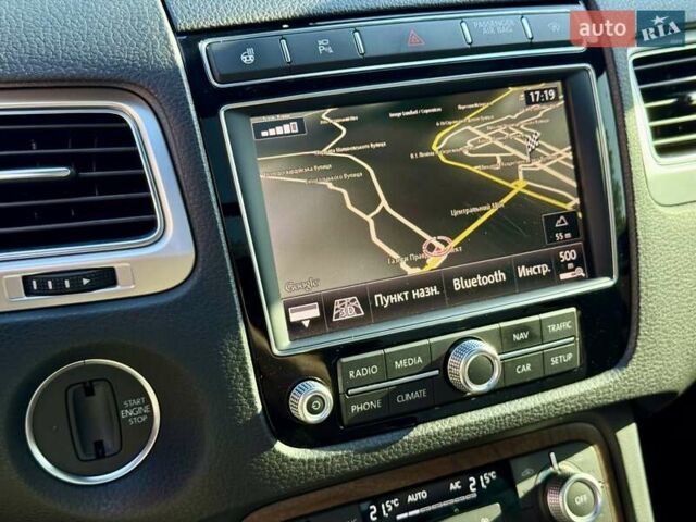 Синій Фольксваген Туарег, об'ємом двигуна 3 л та пробігом 160 тис. км за 29999 $, фото 37 на Automoto.ua