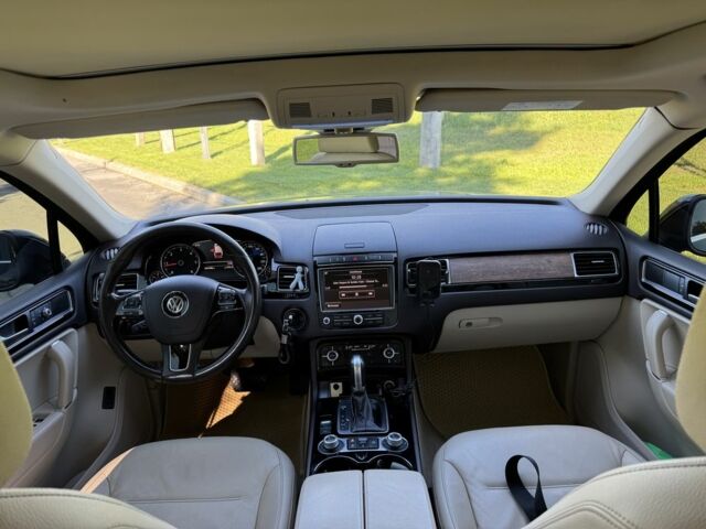 Фольксваген Туарег 2016 в Киеве на Automoto.ua Синий Фольксваген Туарег, объемом двигателя 3 л и пробегом 245 тыс. км за 23000 $, фото 15 на Automoto.ua