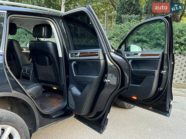 Синий Фольксваген Туарег, объемом двигателя 3 л и пробегом 102 тыс. км за 35900 $, фото 36 на Automoto.ua