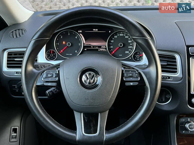 Синий Фольксваген Туарег, объемом двигателя 3 л и пробегом 102 тыс. км за 35900 $, фото 46 на Automoto.ua