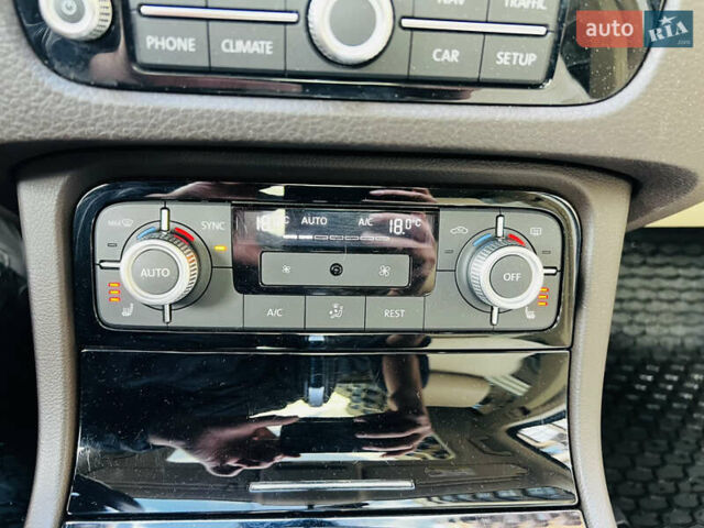 Синий Фольксваген Туарег, объемом двигателя 3 л и пробегом 182 тыс. км за 24900 $, фото 28 на Automoto.ua