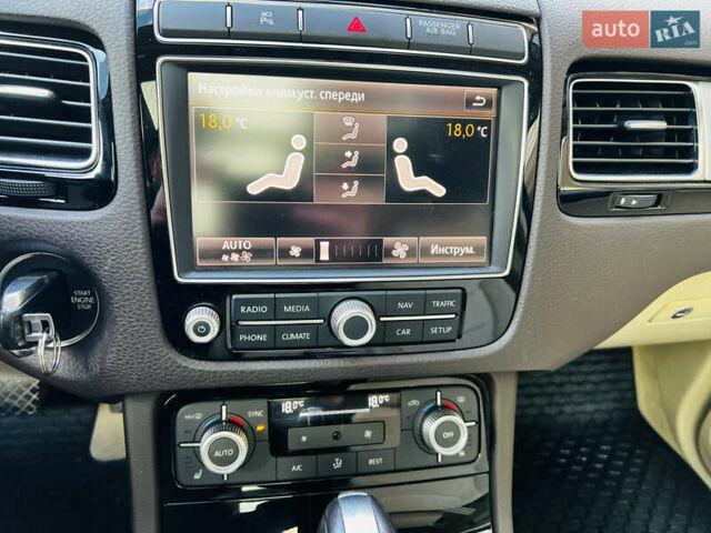 Синий Фольксваген Туарег, объемом двигателя 3 л и пробегом 182 тыс. км за 24900 $, фото 27 на Automoto.ua