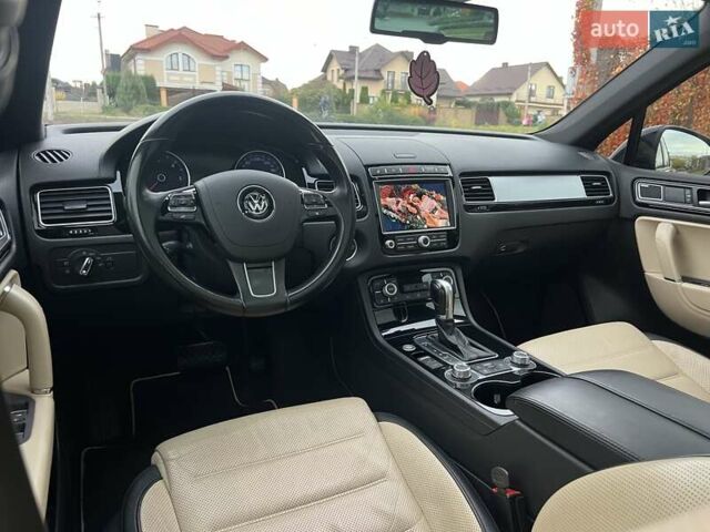Фольксваген Туарег 2016 в Ровно на Automoto.ua Синий Фольксваген Туарег, объемом двигателя 3 л и пробегом 274 тыс. км за 25900 $, фото 18 на Automoto.ua