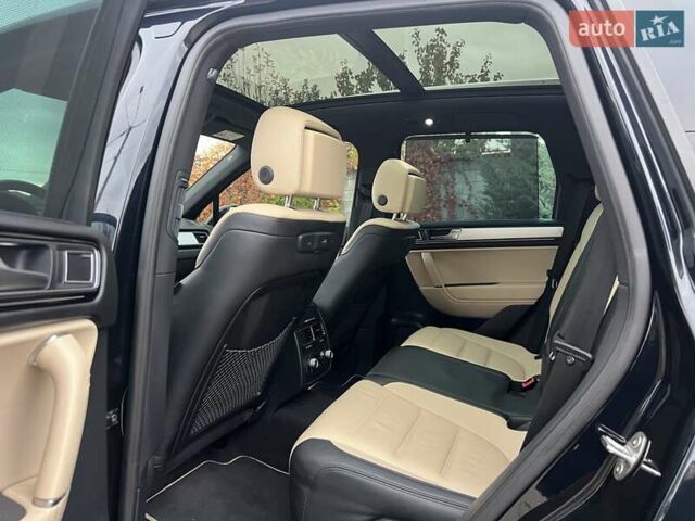 Фольксваген Туарег 2016 в Ровно на Automoto.ua Синий Фольксваген Туарег, объемом двигателя 3 л и пробегом 274 тыс. км за 25900 $, фото 23 на Automoto.ua