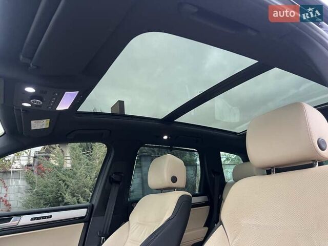 Фольксваген Туарег 2016 в Ровно на Automoto.ua Синий Фольксваген Туарег, объемом двигателя 3 л и пробегом 274 тыс. км за 25900 $, фото 24 на Automoto.ua