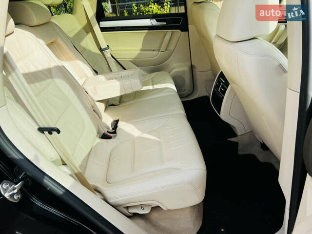 Синий Фольксваген Туарег, объемом двигателя 3 л и пробегом 182 тыс. км за 24900 $, фото 46 на Automoto.ua