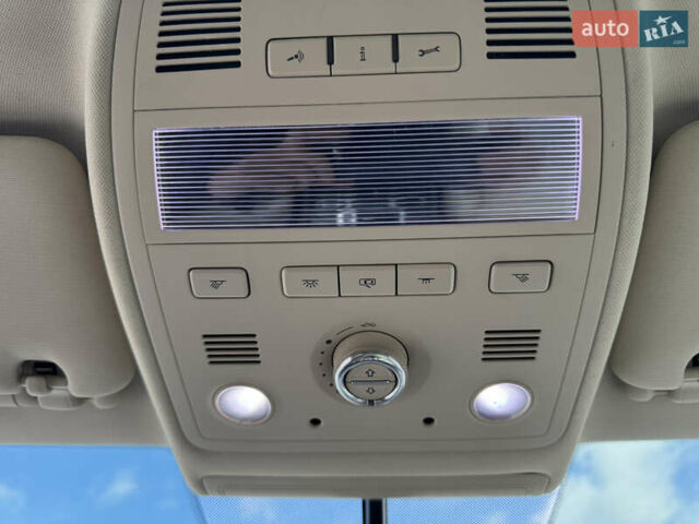 Синий Фольксваген Туарег, объемом двигателя 3 л и пробегом 182 тыс. км за 24900 $, фото 21 на Automoto.ua